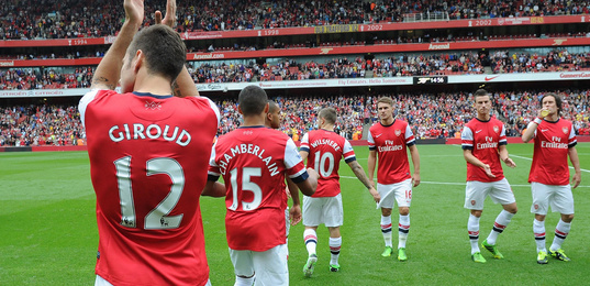 伯纳乌变装，现代化球场伯纳乌＂秒变＂橄榄球比赛场地