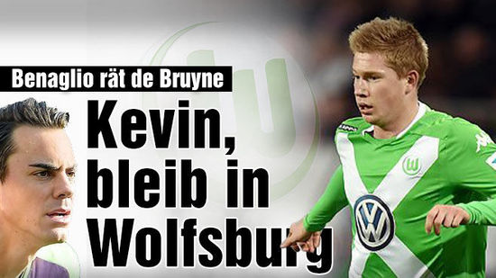 又伤了！巴萨官方：奥尔莫左肩脱臼，预计伤缺一个月（巴萨官宣奥尔莫左肩脱臼，预计缺阵一个月）