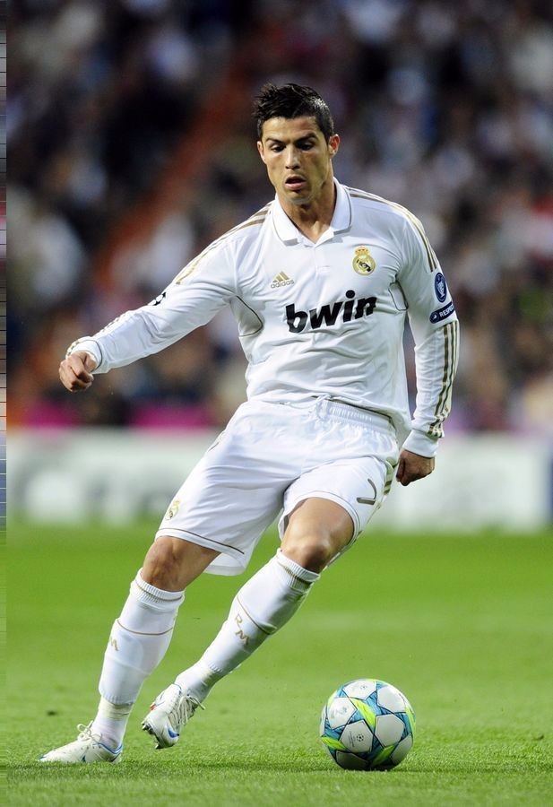 北青：吴启鹏因伤已经离开U22男足，李新翔也受到伤病困扰（北青：U22男足遭伤病困扰，吴启鹏因伤离队，李新翔亦受影响）