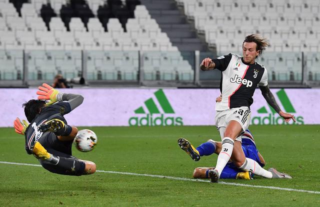 浦和红钻官方：外援霍布拉滕合同到期，赛季结束后离队（浦和红钻官宣：外援霍布拉滕合同期满，赛季末将离队）