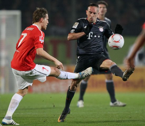 加斯佩里尼：曼奇尼踢米兰失位？咋不说帕夫洛维奇跑这么靠前（加斯佩里尼回击：曼奇尼战米兰失位？怎么不说帕夫洛维奇压得太靠前）