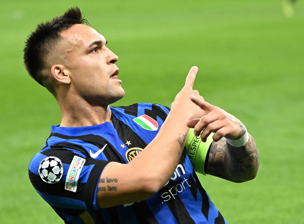 洛杉矶银河经理：伊布真的认为自己是上帝，他是个特别的家伙（洛杉矶银河主帅：伊布真把自己当上帝，确实与众不同）