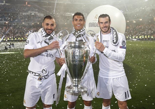 囧叔向裁判施压后染红，罗基：容忍这种行为问题会越来越严重（囧叔施压裁判遭红牌，罗基：一旦容忍，问题只会愈演愈烈）