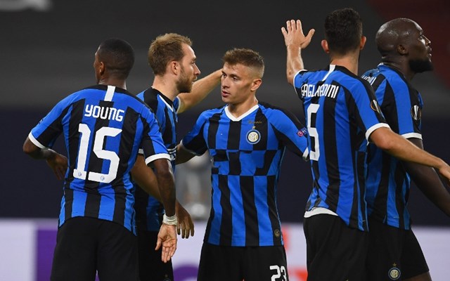 2025中超最佳青年球员候选：王钰栋、吾米提江领衔（2025中超最佳青年球员候选名单出炉：王钰栋、吾米提江领跑）