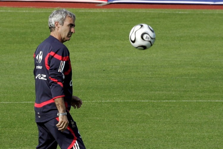 莫雷托：罗马正与曼奇尼谈续约，预计续到2030或2031年（莫雷托：罗马与曼奇尼商谈续约，合同预计延长至2030或2031年）