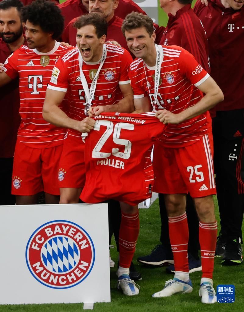 是否想在巴萨退役？佩德里：为什么不呢？只要他们不赶我走