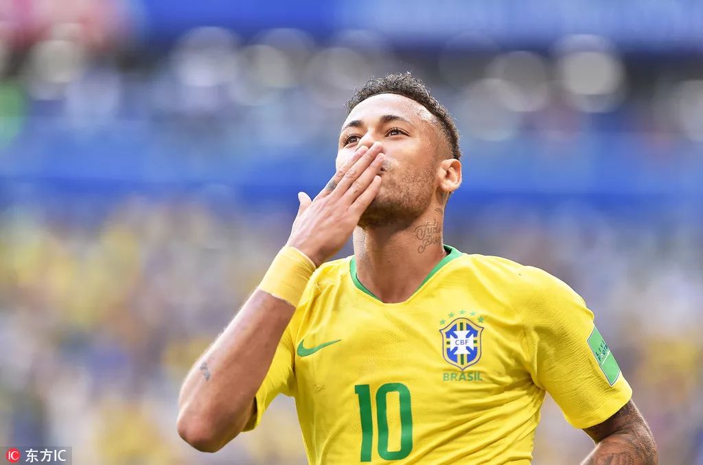 埃迪·豪：收获英超客场首胜意义重大，我不用操心客场战绩了（埃迪·豪：英超客场首胜意义非凡，我已不再为客场战绩发愁）