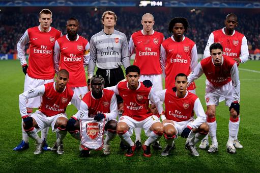 科尔：格林将在当地时间周日归队，但能否出战尚待队医决定（科尔：格林将于当地时间周日归队，是否出战待队医评估）