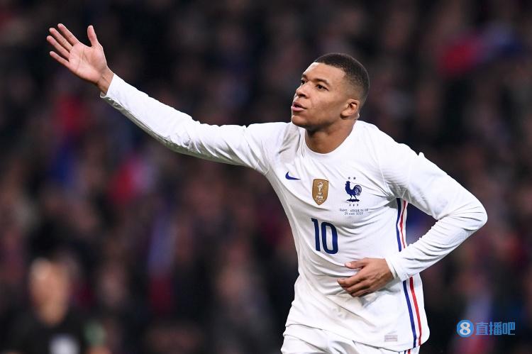 马内：C罗和我在电视里了解的一样；离开利物浦是走出舒适区（马内：我和C罗只在电视上认识；离开利物浦是为了走出舒适区）