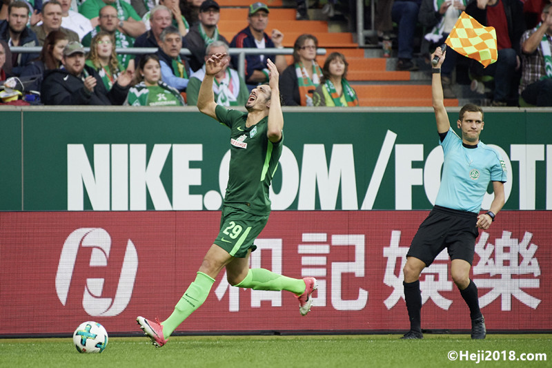 西甲专家辟谣：只要拉波尔塔还在巴萨 梅西就不可能回归